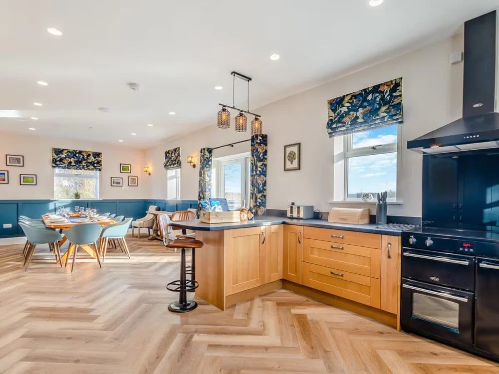 Pick & Paint Wellbeing Experience